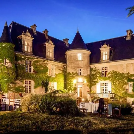 Летний дом Chateau Sleeps 48 Pool Wifi