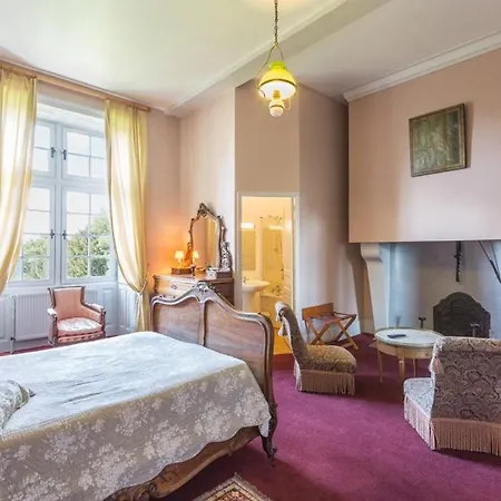 Летний дом Chateau Sleeps 48 Pool Wifi