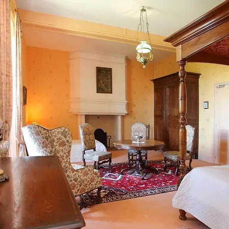 Chateau Sleeps 48 Pool Wifi Летний дом Брантом